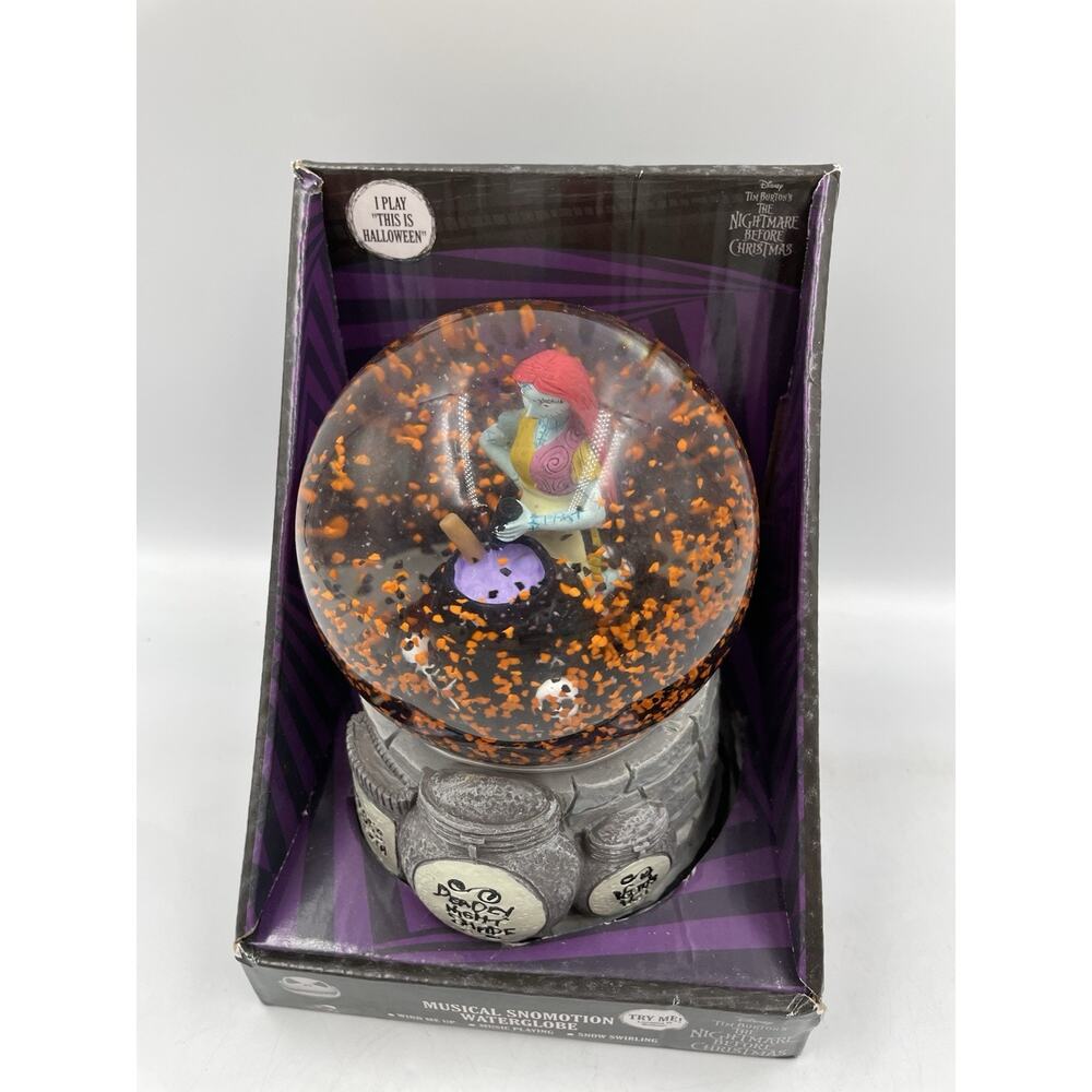 Nightmare Before Christmas Sally Musical Water Globe This Is Halloween Disney - Picture 9 of 10